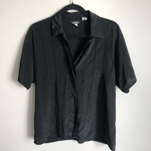 High quality button up top